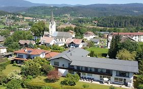 Hotel garni Landhaus Servus